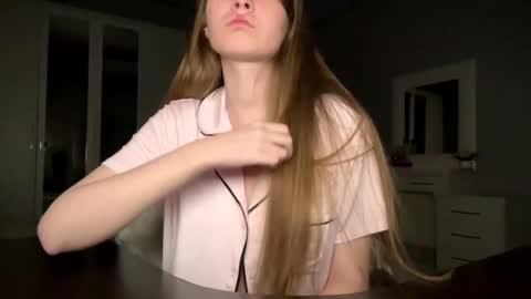 softlygirl online show from 02-23-26, 05:54