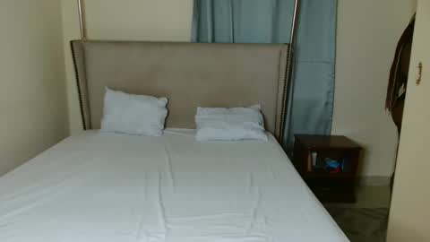 softlysinful online show from 01-14-26, 07:47