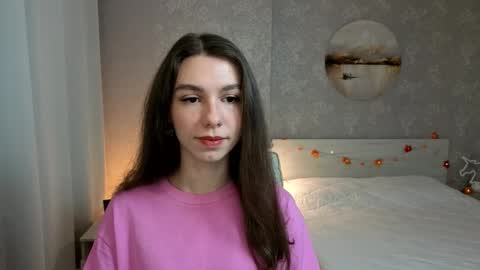 Kelly online show from 11-06-25, 03:24