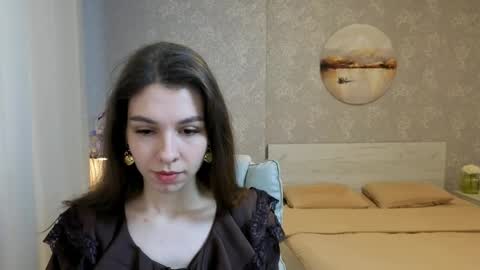 Kelly online show from 04-27-26, 01:09