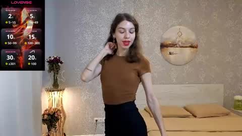 Kelly online show from 07-23-26, 06:22