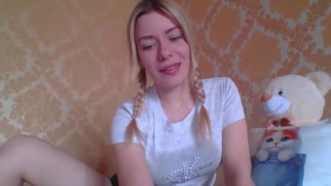 softy_aura online show from 06-02-26, 11:34