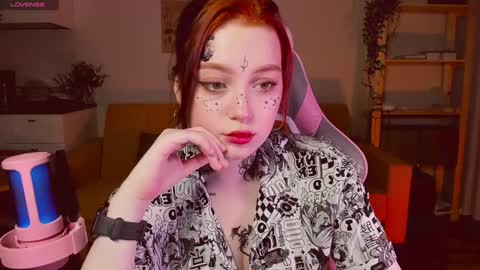 Snapshot of sofy_benson chatting on 12-06-24, 12:27 Sofy online show from 12-06-24, 12:27