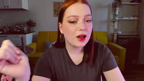 Snapshot of sofy_benson chatting on 12-13-24, 09:46 Sofy online show from 12-13-24, 09:46