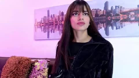 sofy_durand online show from 03-25-26, 12:00