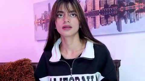 sofy_durand online show from 04-01-26, 12:06