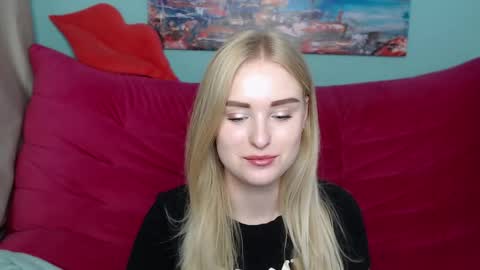 Snapshot of sofysoft chatting on 10-16-25, 05:08 sofysoft online show from 10-16-25, 05:08