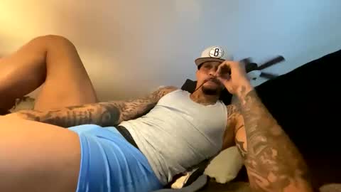 Snapshot of soharddr chatting on 02-05-26, 12:21 soharddr online show from 02-05-26, 12:21