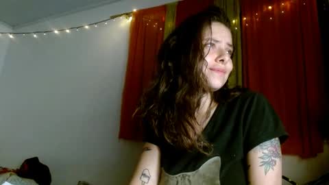 Sofia online show from 02-28-25, 04:21