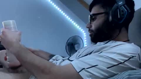 Snapshot of sokah121 chatting on 11-26-25, 04:46 sokah121 online show from 11-26-25, 04:46