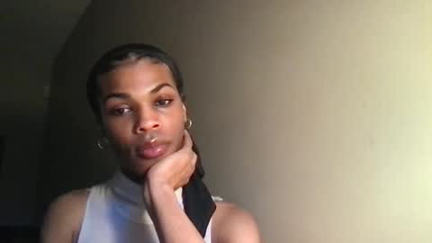 Snapshot of solaceeve chatting on 11-07-25, 08:53 SolaceEve online show from 11-07-25, 08:53