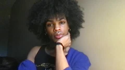 Snapshot of solaceeve chatting on 12-01-25, 07:19 SolaceEve online show from 12-01-25, 07:19