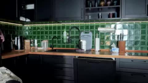 Bella online show from 03-12-26, 04:07