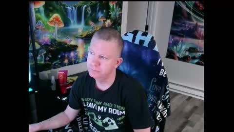 just ask  online show from 10-16-25, 08:32