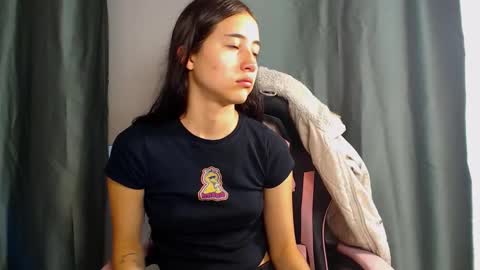 Snapshot of solgp chatting on 01-14-26, 11:27 Fernada Rodriguez online show from 01-14-26, 11:27