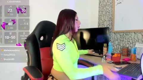Snapshot of solgp chatting on 04-24-26, 03:53 Fernada Rodriguez online show from 04-24-26, 03:53