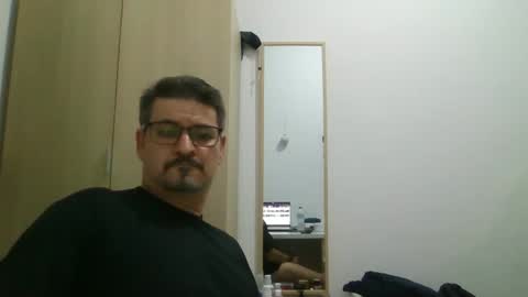 solitariodf2022 online show from 10-21-25, 07:58