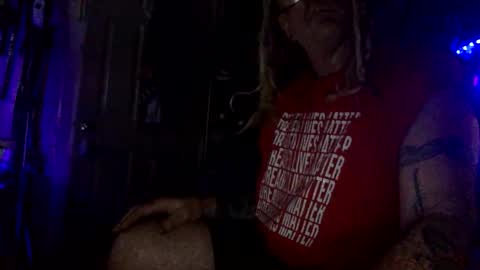 Snapshot of solman23 chatting on 03-15-26, 02:01 solman23 online show from 03-15-26, 02:01