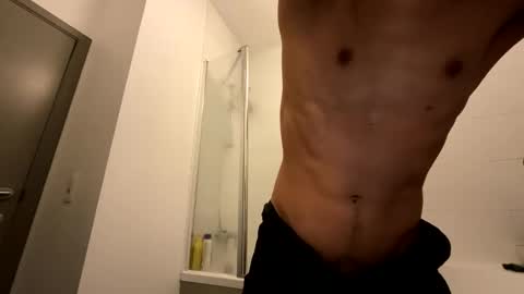 Snapshot of solmonier chatting on 09-21-25, 01:07 solmonier online show from 09-21-25, 01:07