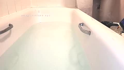 solo0o0o21 online show from 10-19-25, 08:04