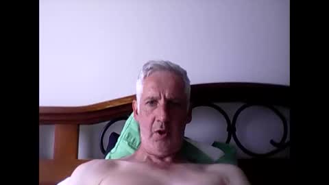 Snapshot of soloman1969 chatting on 12-06-24, 09:57 Soloman online show from 12-06-24, 09:57