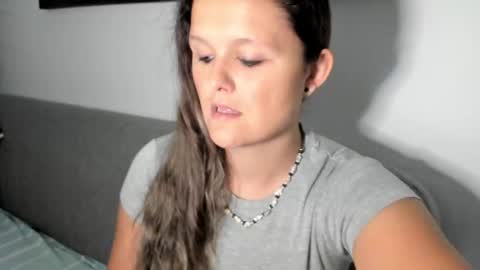 Snapshot of someonesday chatting on 10-29-25, 06:15 SomeonesDay online show from 10-29-25, 06:15