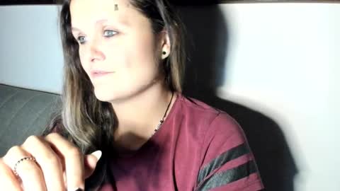 Snapshot of someonesday chatting on 12-03-25, 10:08 SomeonesDay online show from 12-03-25, 10:08