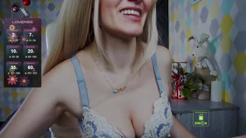 Snapshot of sometimes2018 chatting on 01-06-25, 03:29 Sometimes online show from 01-06-25, 03:29