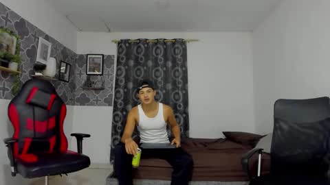 son_hades online show from 10-20-25, 03:40