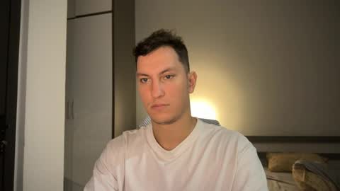 Alex Alex online show from 12-20-24, 05:29