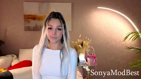 Snapshot of sonasprint chatting on 10-11-25, 08:18 sonasprint online show from 10-11-25, 08:18