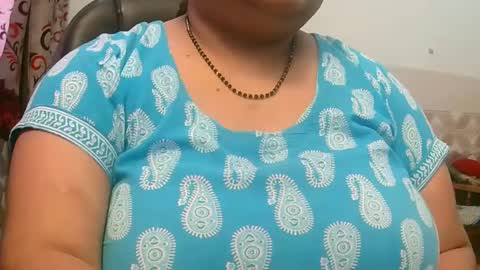 soni88888 online show from 02-07-25, 05:31