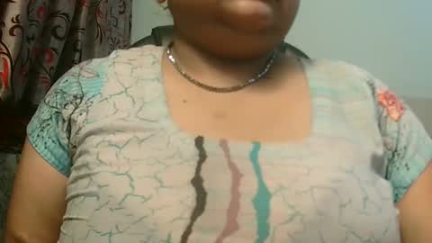 soni88888 online show from 03-01-25, 12:39