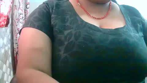 soni88888 online show from 01-06-26, 06:28