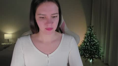 Snapshot of sonia_moon_ chatting on 12-10-24, 01:11 sonia_moon_ online show from 12-10-24, 01:11