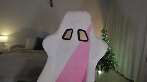 Snapshot of sonia_moon_ chatting on 01-07-25, 01:17 sonia_moon_ online show from 01-07-25, 01:17