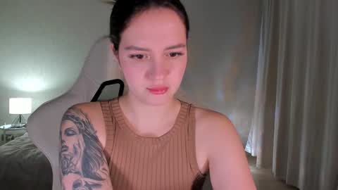 Snapshot of sonia_moon_ chatting on 01-14-25, 01:26 sonia_moon_ online show from 01-14-25, 01:26