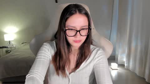 Snapshot of sonia_moon_ chatting on 01-26-25, 04:51 sonia_moon_ online show from 01-26-25, 04:51