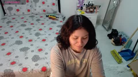 Snapshot of sonialatin69 chatting on 03-30-26, 12:17 sonialatin69 online show from 03-30-26, 12:17