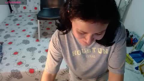Snapshot of sonialatin69 chatting on 03-31-26, 12:23 sonialatin69 online show from 03-31-26, 12:23