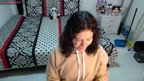 Snapshot of soniaplayboobs chatting on 03-06-26, 12:34 soniaplayboobs online show from 03-06-26, 12:34