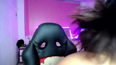 Snapshot of sonic_jess07 chatting on 03-12-26, 12:06 sonic_jess07 online show from 03-12-26, 12:06