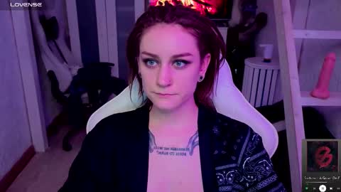 Rie online show from 10-18-25, 10:38