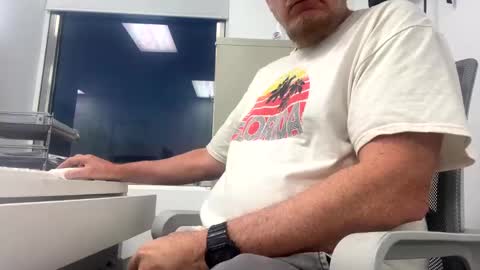 Max Banana online show from 03-05-25, 11:28