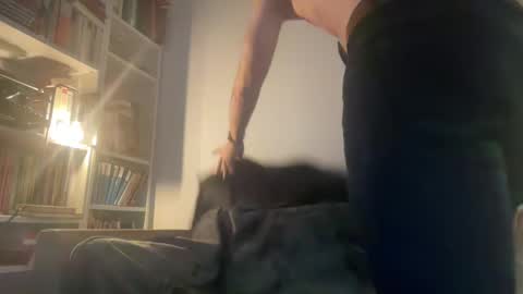 Sonny Madraga online show from 10-22-25, 11:43