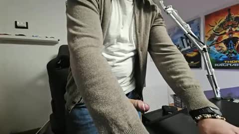 Snapshot of sonofw chatting on 01-09-25, 07:29 sonofw online show from 01-09-25, 07:29