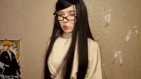 Mila online show from 02-17-26, 05:08