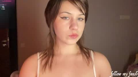 Snapshot of sonyangel chatting on 06-09-26, 05:13 Sony online show from 06-09-26, 05:13