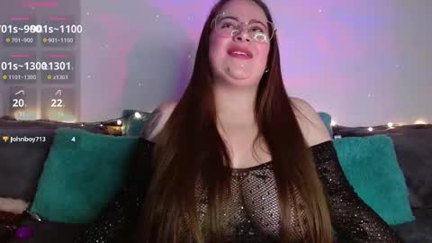 Snapshot of soofy__ chatting on 10-23-25, 03:17 soofy online show from 10-23-25, 03:17