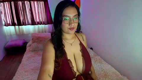 Snapshot of soph_antony chatting on 04-28-26, 08:14 soph_antony online show from 04-28-26, 08:14